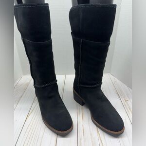 Coach FG1011 Turnlock Shearling Boots Size 6